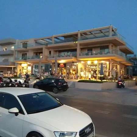 Apartment The Little Palace Next To The Sea Rethymno